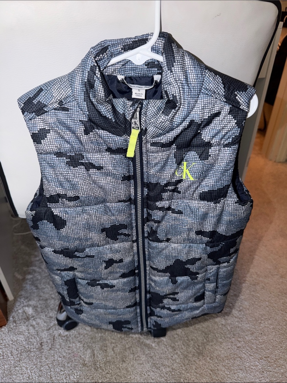 Calvin Klein Boys' Blue/Grey Camo Puffer Vest